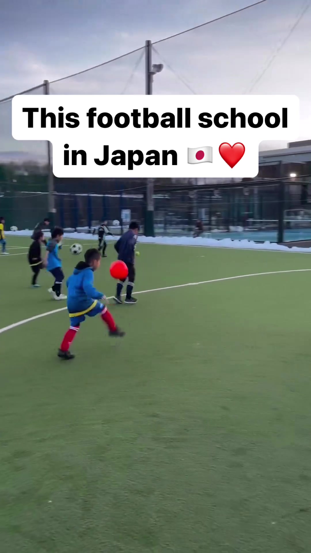  日本青训的颠球球感训练